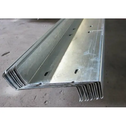 Frigus Rolled Z ferro Purlins
